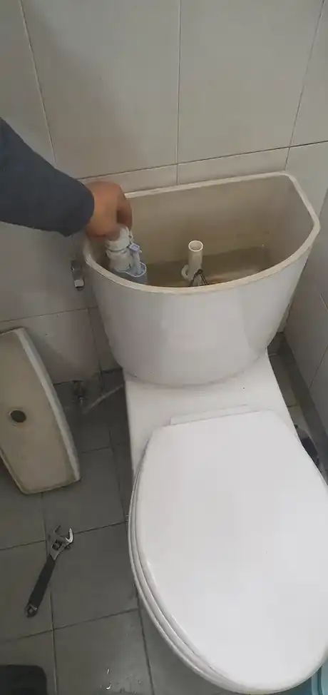 경남 함양군 변기교체 작업 완료