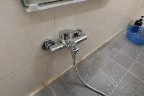 수전교체 장비 작업